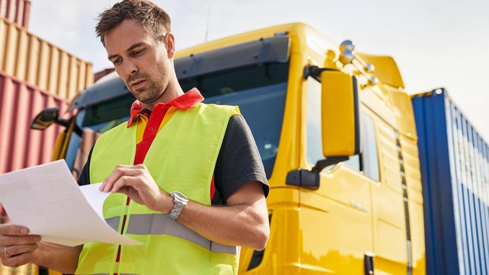 /content/dam/south-africa/logistics-advice/export-and-import-advice-/What Should a Pro Forma Invoice Include.jpg