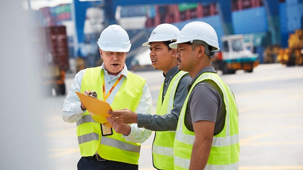 /content/dam/south-africa/logistics-advice/export-and-import-advice-/What is the Difference.jpg