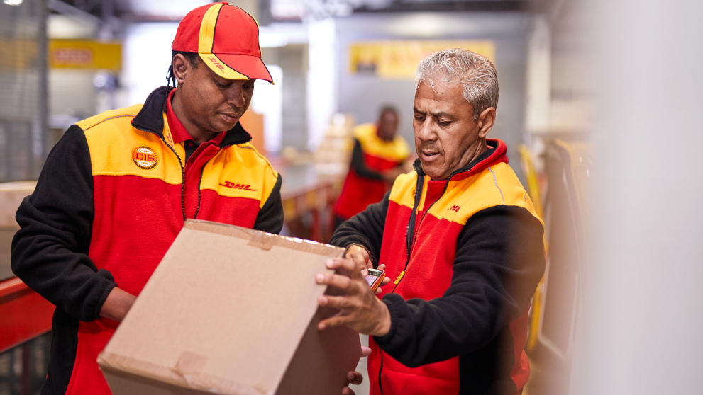 /content/dam/south-africa/logistics-advice/logistics-insight/Partner with the Experts Navigating These Currents.jpg