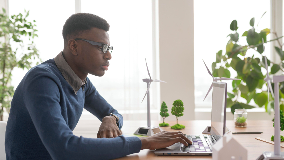/content/dam/south-africa/logistics-advice/sustainability/Go Green Plus Beyond Offsetting.jpg