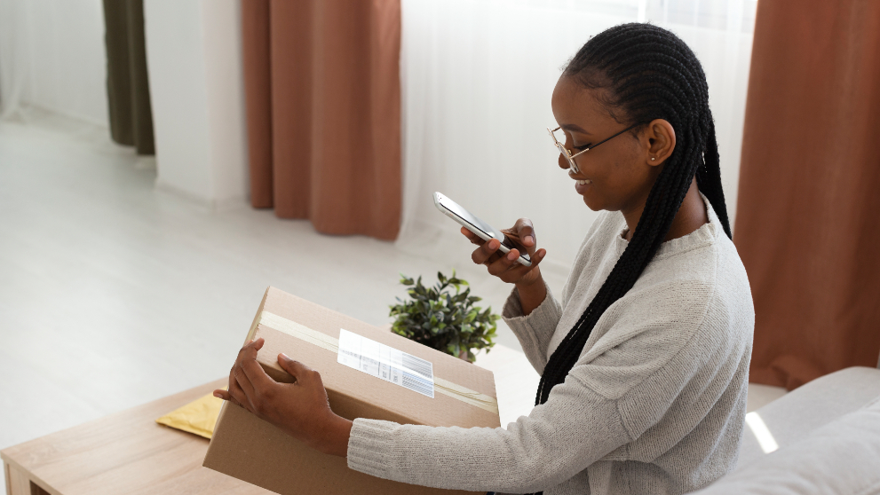 /content/dam/south-africa/shipping-with-dhl/services/If You Need to Claim DHL Keeps it Simple.jpg