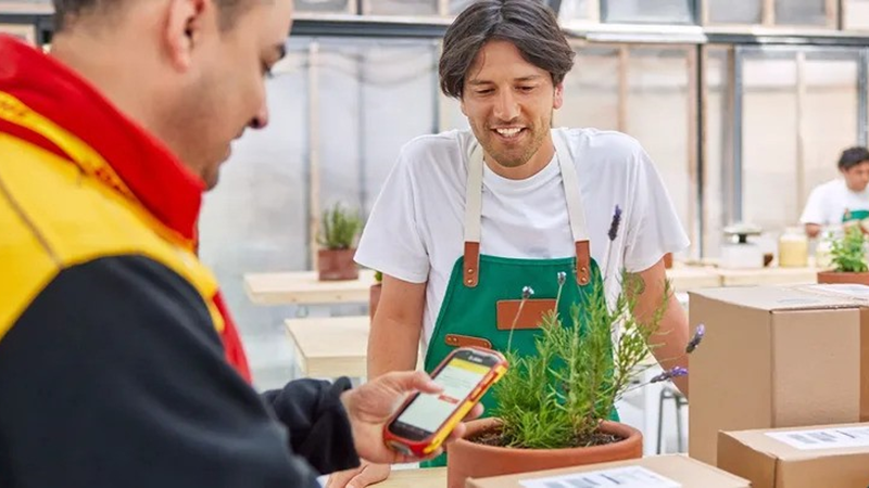 A guide to sustainable shipping 