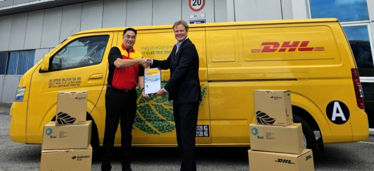 From left to right: Alex Lee, Vice President of Commercial at DHL Express Malaysia, with Henk Jan Jonge Poerink, Managing Director of Besi APac and Senior Vice President of Global Operations at Besi N.V.