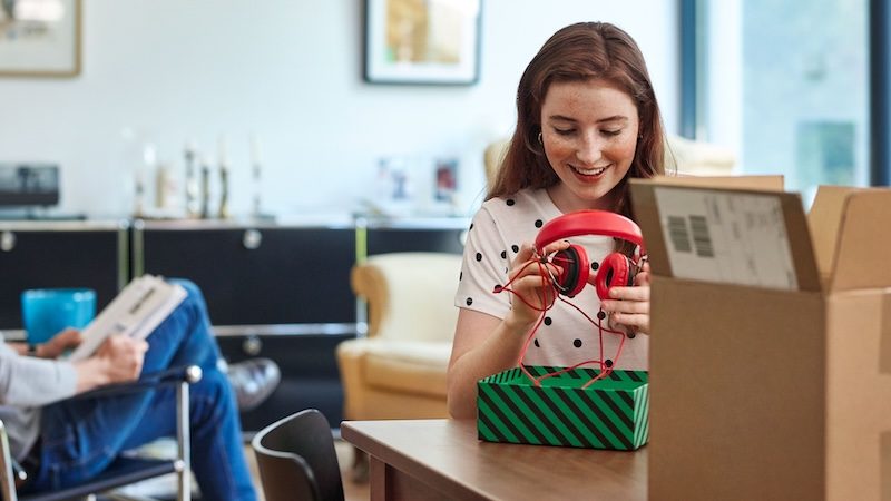 dhl express customer receiving one of the top-selling items on amazon